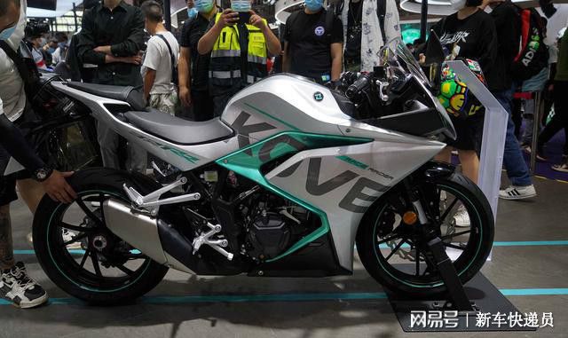 “焕新登场！铃木GSX250最新版美图鉴赏”